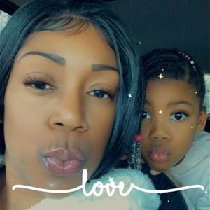 Meet your Posher, Nikki